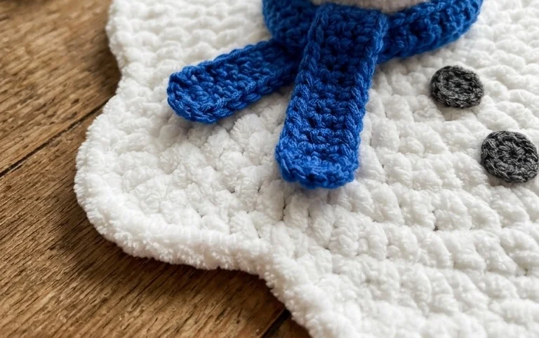 Melted Snowman - Free Crochet Pattern
